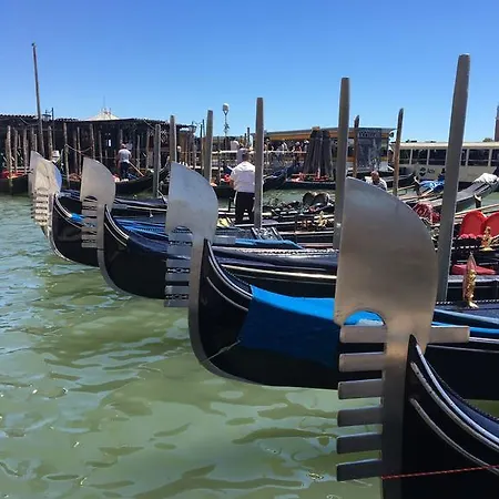 Ca Manzoni With Terrace