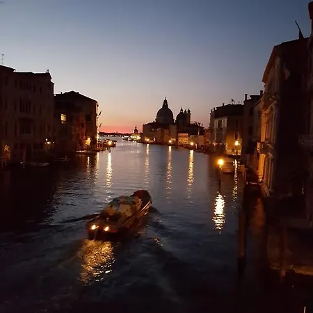 شقة Ca Manzoni With Terrace البندقية