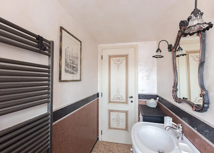 Ca Manzoni With Terrace *