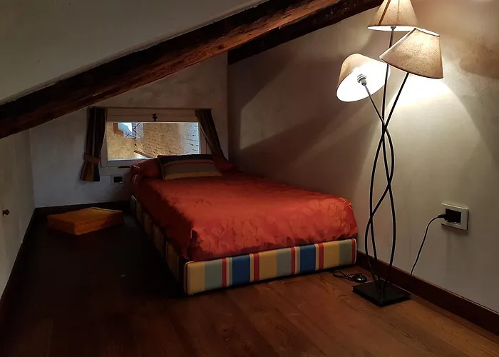 Ca Manzoni With Terrace Velence