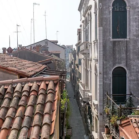 Apartmán Ca Manzoni With Terrace Benátky